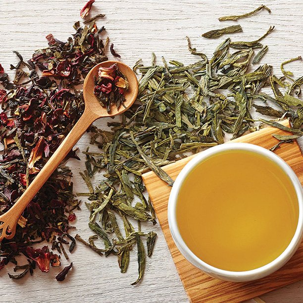 How Many Milligrams of Caffeine is in Decaffeinated Green Tea?