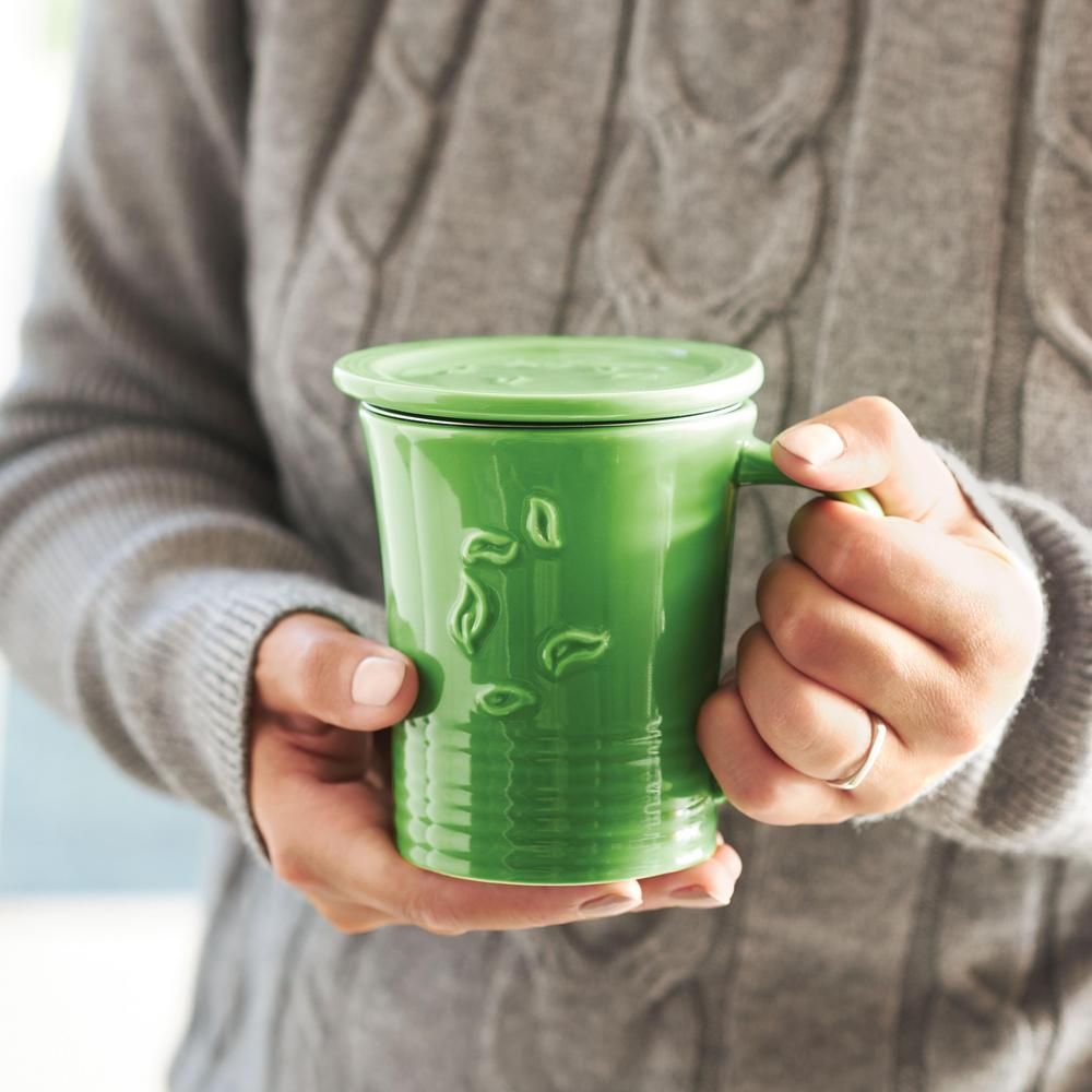 Daily Green Dancing Leaves Mug